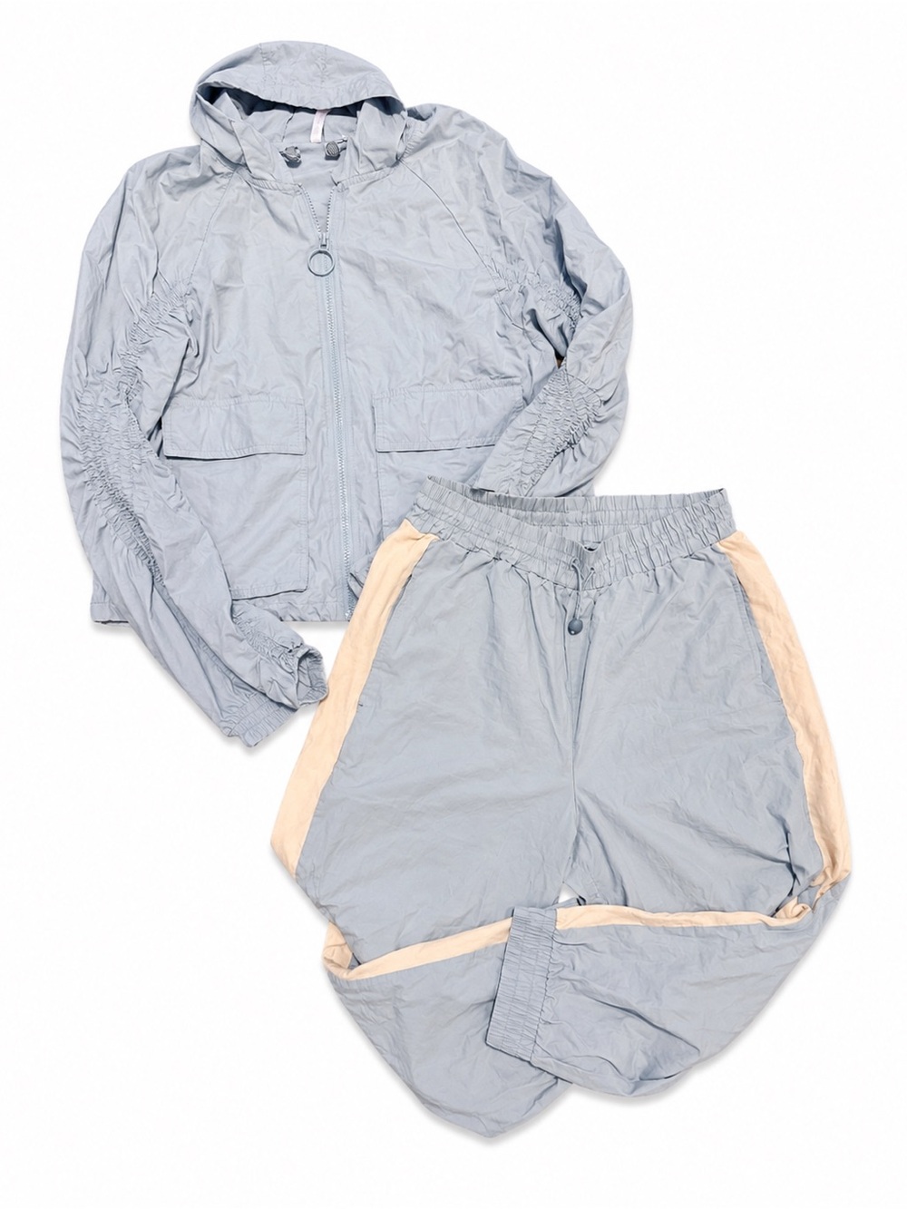 Fabletics - Light Blue Two-Piece Windbreaker Set with Cream Side Stripe